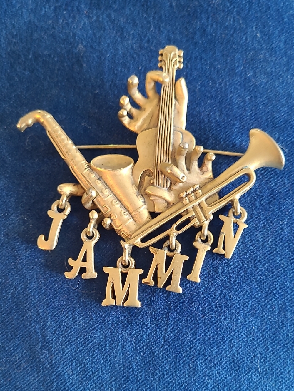 2/$22  AJC Jazz Musical Instrument Pin - Goldtone Articulated JAMMIN' Letters
